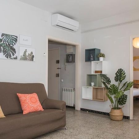 Sunny And Quiet Sagrada Familia Apartamento Barcelona Exterior foto