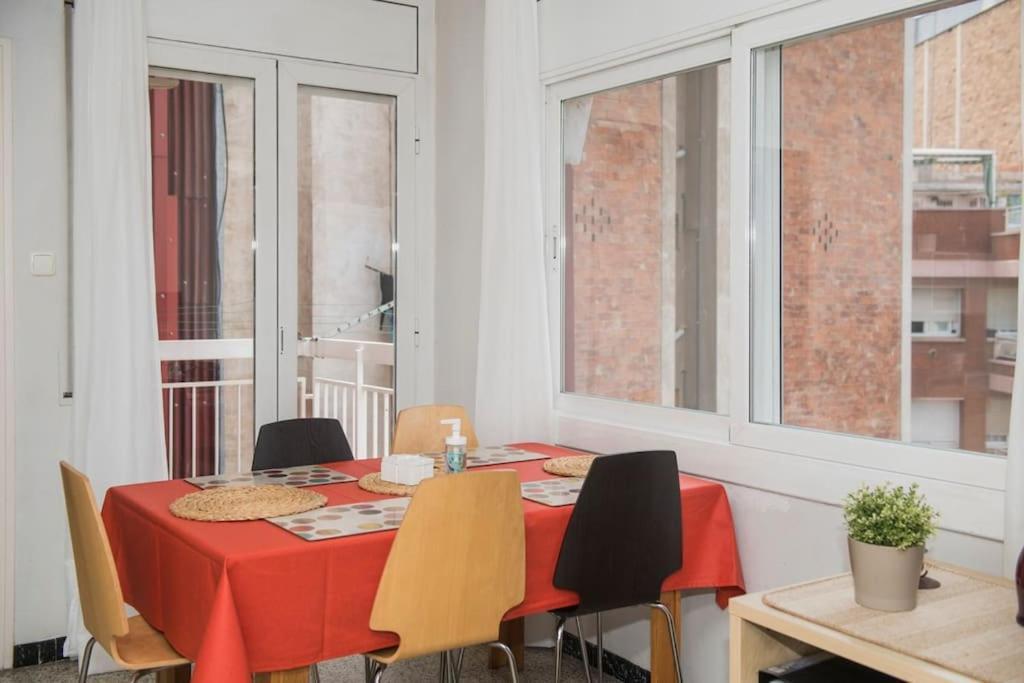 Sunny And Quiet Sagrada Familia Apartamento Barcelona Exterior foto